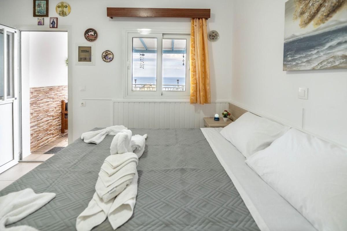 Springs Petronas Apartment Archangelos  Buitenkant foto