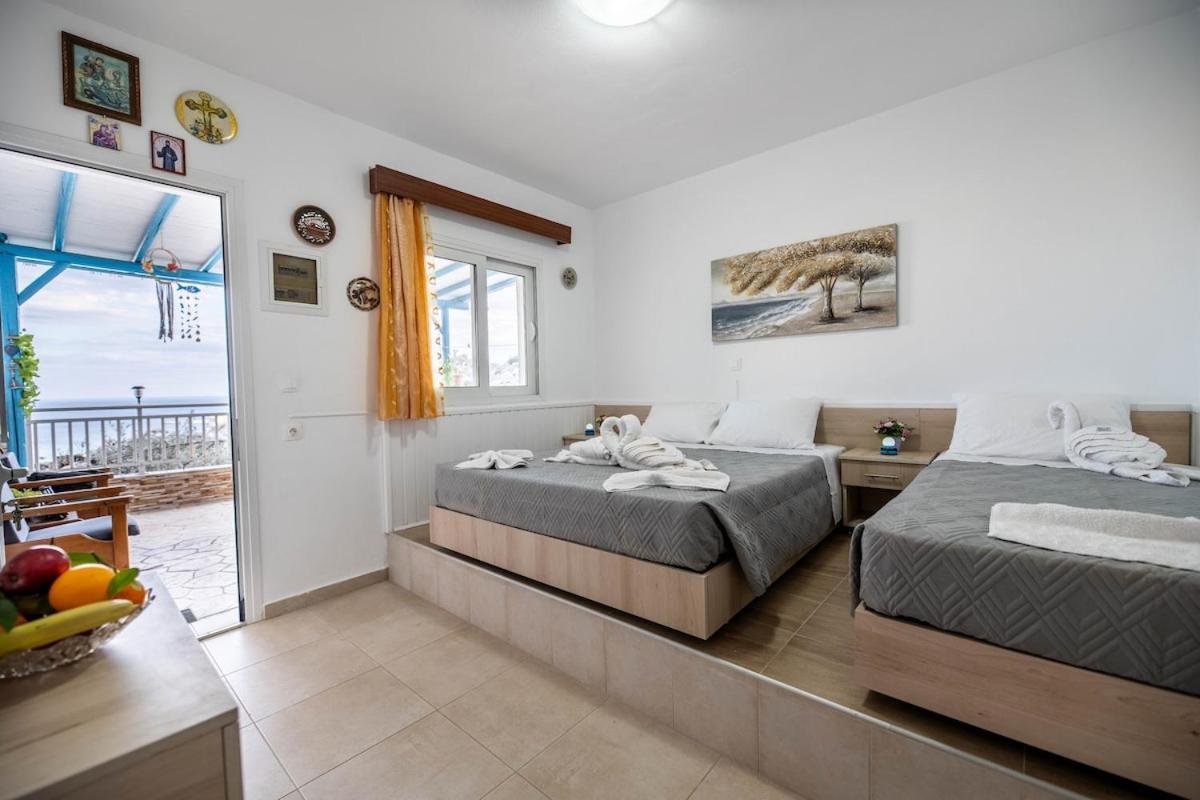 Springs Petronas Apartment Archangelos  Buitenkant foto