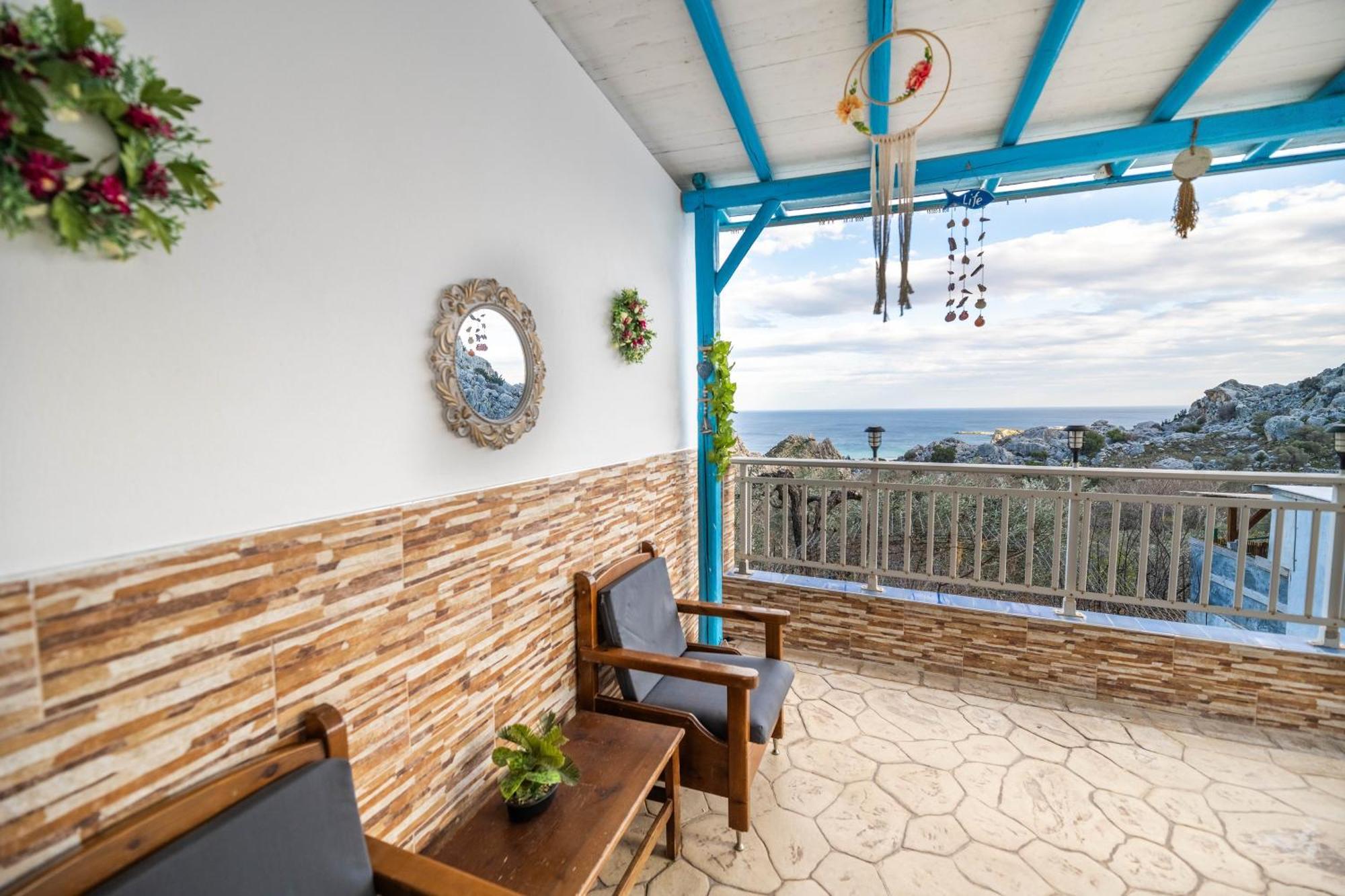 Springs Petronas Apartment Archangelos  Buitenkant foto